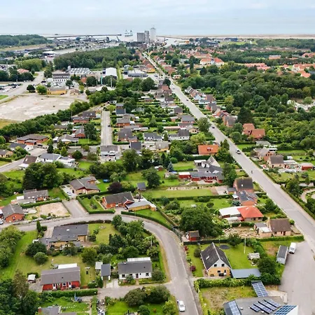 Very In Rodbyhavn Villa *